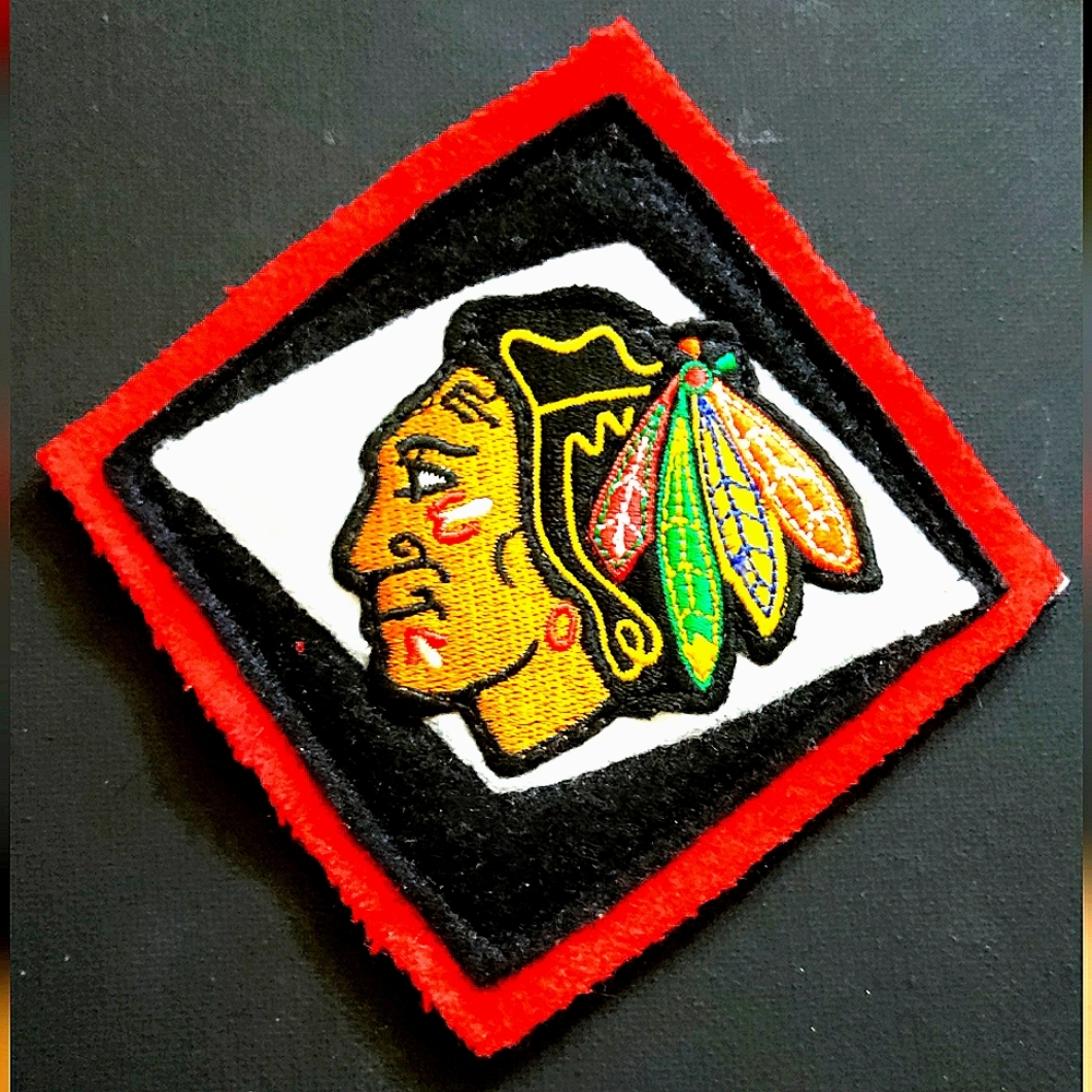 NEW 1 NHL Chicago Black Hawks Hockey Patch/Emblem/Appliqué! 5"x5" Sew-On. Unisex